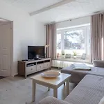 Haus-springfloot-whg-1-eg *