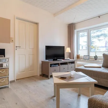 Apartment Haus-springfloot-whg-1-eg