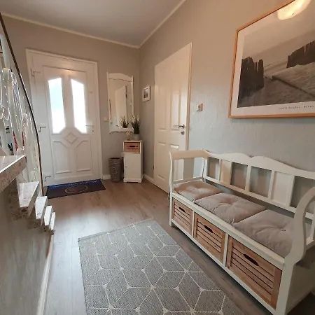 Apartment Haus-springfloot-whg-1-eg
