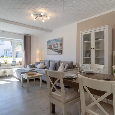 アパート Haus-springfloot-whg-1-eg Olsdorf
